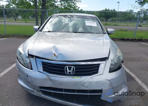 2009 Honda Accord 2.4 Ex-L from USA, damaged, VIN 1HGCP26809A029055